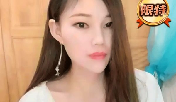 女神级车模大长腿美女