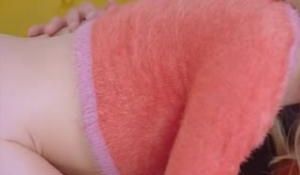 漂亮的女孩子就喜欢搞基，哎，可惜了