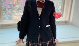 【无垢的光辉】在夕阳浮现悲伤的表情的无垢的美少女