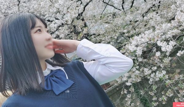 【完整亮相，首发！ ！ 】 18岁现任◯少女◯学