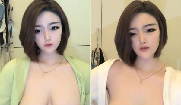 高颜值短发妹子露逼诱惑，用镜子照逼特写手指扣入自