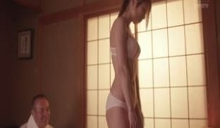 公公最喜欢的食物是一个女孩的!