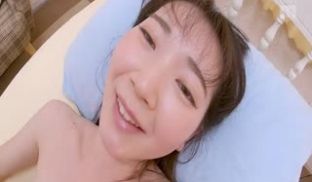 但性爱中没有谎言。白皮肤美少女 AV 出道的!