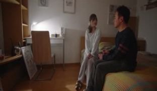 シガレット不伦 ～隣人妻とタバコで繋がるベランダ