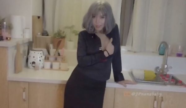 厨房做爱，吃饭还是吃大屌？1的!
