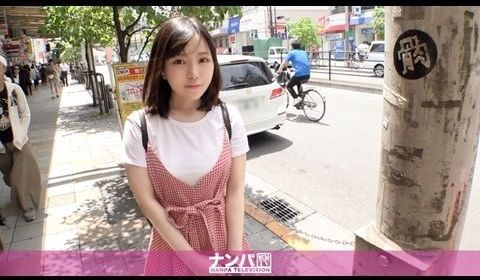 护士装女王脱光玩sm，皮鞭调教伪娘男友...