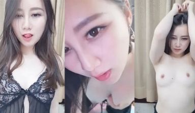 皮肤白皙气质不错美少妇情趣装高跟诱惑.