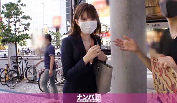 非常柔软，首次拍摄。 1495 女保险推销员压力