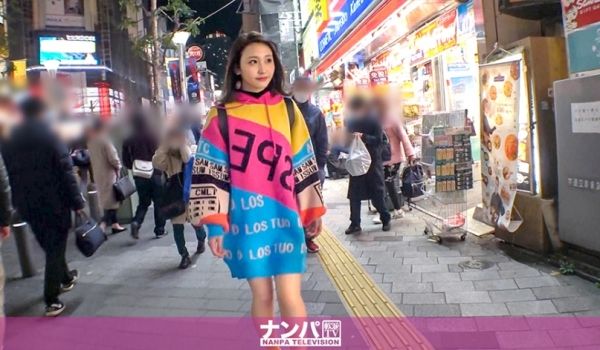 认真的心柔软，第一张照片。 1468「霓虹色的S