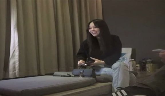 91沈先生高顔反差美女吃鸡啪啪前凸后翘大长腿