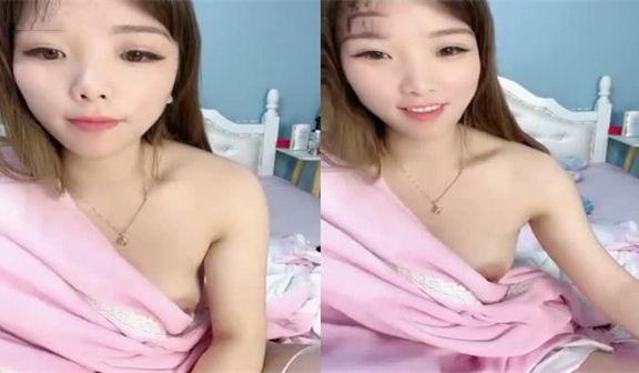 白丝大奶骚人妻口交伺候壮男上位坐骑操