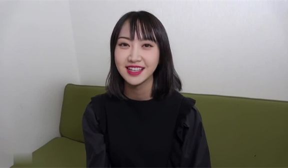 AI-景甜-女星下海拍摄无码A片粉色小穴注满男人