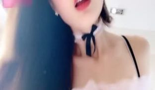 【性感家政女仆上门】为了三倍工资给雇主做肉棒清洁