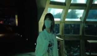 她只做了我一天的女朋友21的啊!