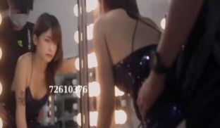 为了名气惨遭潜规则的女星1
