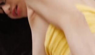 风骚女老师勾引邻居疯狂输出的.