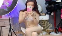新人女神近期下海！退下内裤多毛骚穴的。！