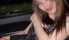 小骚货女友车上诱惑我的。！