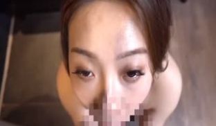好色女仆专啃主人的JJ的.