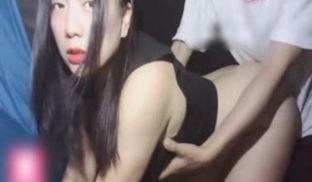 露营时我裤子也搭帐篷了.