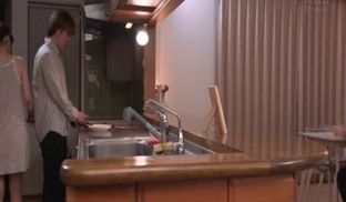 WAAA-426 朗らか兄嫁の无防备ノーブラ巨乳
