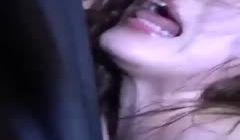 被艹的披头散发内射后吐舌头！太可爱了吧！！
