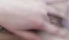 这小娘们真是骚，【_诱惑妹妹】超_可爱抠穴自慰2