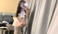 泡泡咕_偶像明星般的9分顶级颜值，大大的眼睛炯炯
