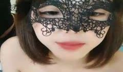 刚下海不久极品短发美女