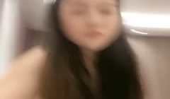 直播肉感十足一线天粉穴小骚货