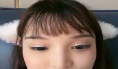 直播完美露脸的极致妹妹自己推油按摩
