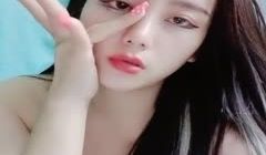 平台第一大美人全程露脸激情大秀.