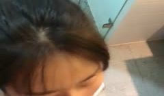精选 自拍 骚女友浴室跪舔肉棒 ...