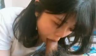 #精选 #口交 清纯气质女友樱桃小嘴吃大鸡巴