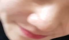 你是否也有一个愿意为你吞下精子的女友？
