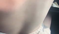在车内偷情舔j