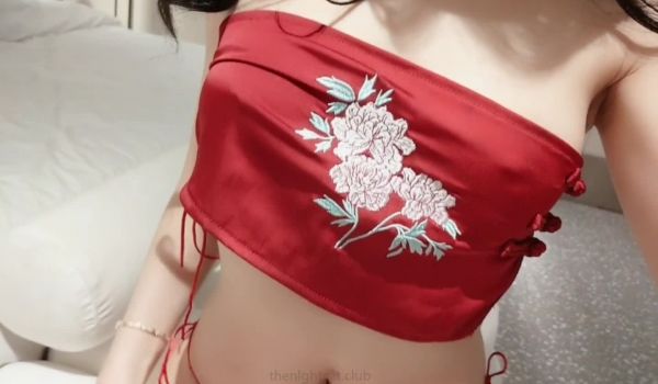 完具妖姬娜美风情万种.
