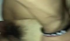超骚气的小区美眉，带出来看完电影酒店顺势拿下，吃
