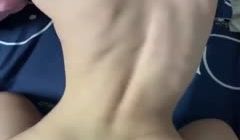 淫荡蜂腰翘臀女友_后入一下下爆裂撞击直达深处
