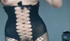 #甜兔妹_黑丝长腿白虎主播小妹，第一视角，镜头前
