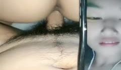 性福小伙边做爱边和女朋友视频裸聊，堪比渣男的祖师