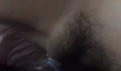 早熟妹妹被我抽插到逼逼流了好多淫水