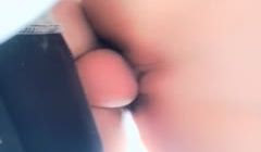 娇小萌妹子野外草地啪啪邀情2