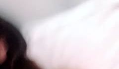 骚货母狗，女上位自己动叫声淫荡非常刺激 