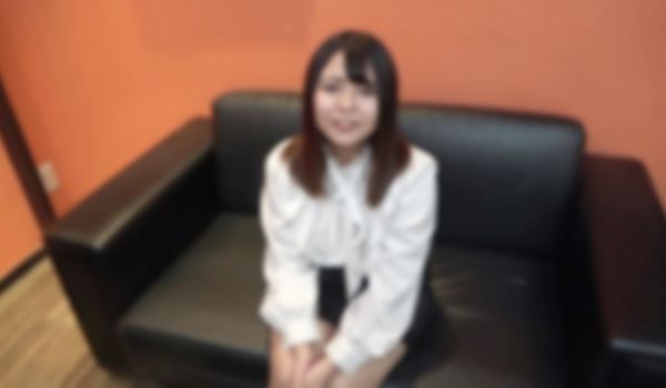 FC2-4338277 142㎝のチビ可爱い爆乳