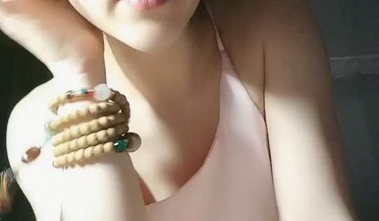 这个年龄就是最骚的时候自慰的寂寞声叫了出来想被艹