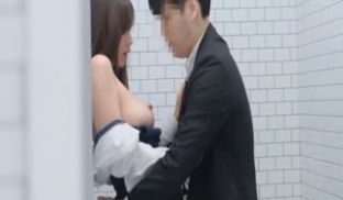 3#极品反差女神〖吴梦梦〗公厕痴女_玩的就是一个