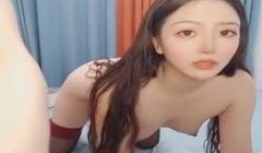 #直播_#高颜值_#身材_气质小母狗和男朋友直播