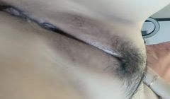 哺乳期良家小奶妈一个人在家奶完孩子陪狼友发骚，全