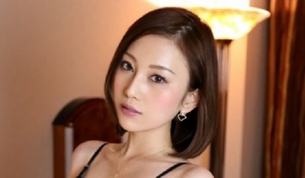MYWIFE-01002 三嶋 かれん 苍い再会